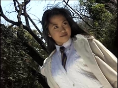 濡れすぎる制服美少女