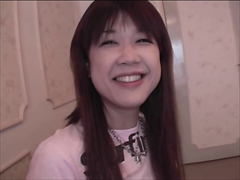 【超解像4K画質】最強にエロい人妻をナンパ！自らアナルに指挿入し悶絶！美マンに4本指挿入し大量潮吹き＆アナルセックス！
